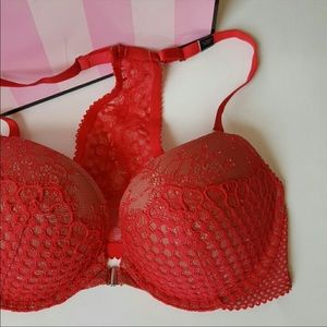 Victoria’s Secret bra